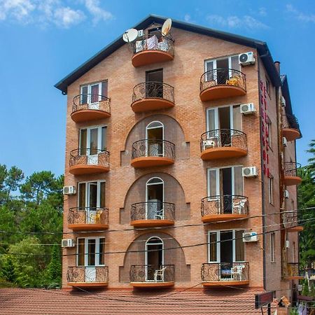 Hotel Evrazia Ureki Exteriör bild